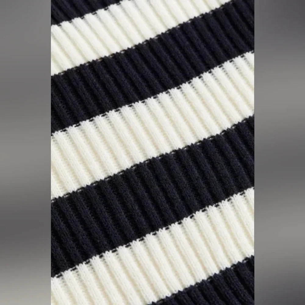 H&M [M]  Rib-knit Sweater - Picture 4 of 5